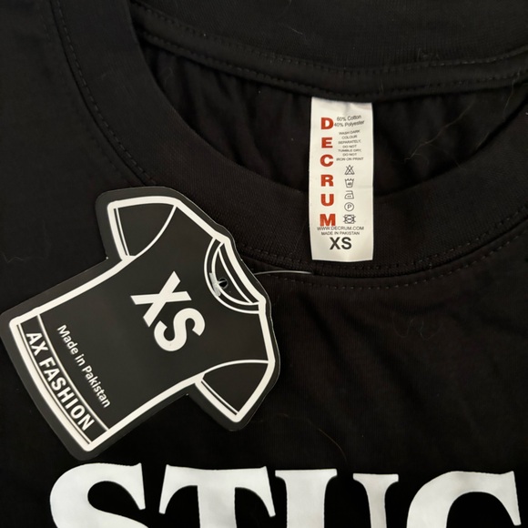 Stranger Things T-Shirt - Picture 3 of 5